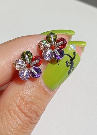 Серьги женские