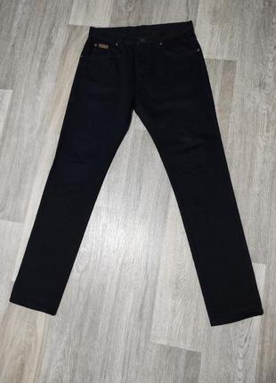 Мужские джинсы / wrangler / чёрные джинсы / мужская одежда / штаны / брюки