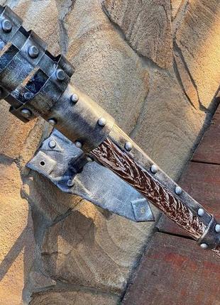 Бра в виде средневекового светильника в ретро стиле