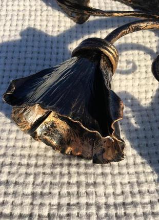 Коване бра ручної роботи у вигляді красивої квітки