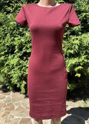 Облегающее платье