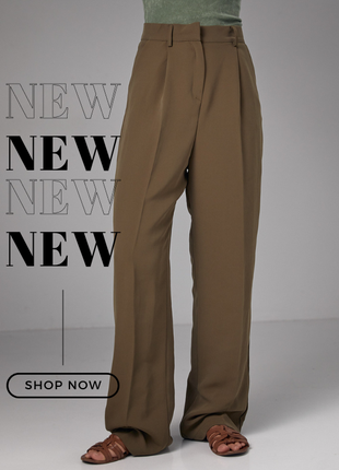 Классические брюки со стрелками прямого кроя