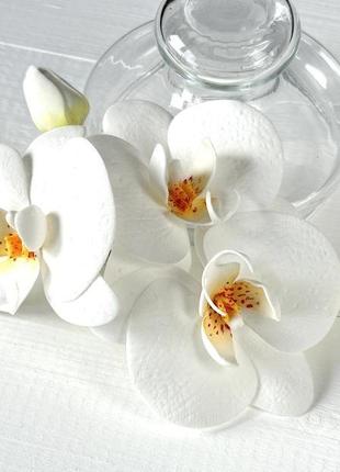Заколка автомат «белые орхидеи»1 фото