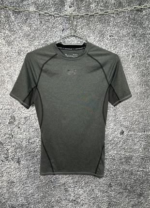 Чоловіча оригінальна термо футболка under armour оригінал розмір m