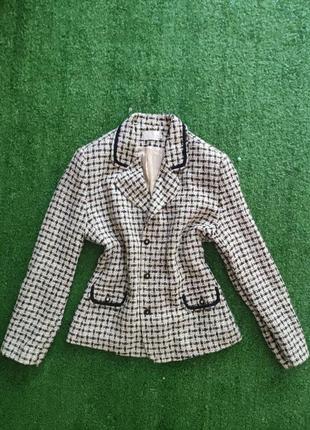 Піджак класичний, стильний