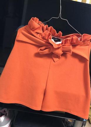Шорти prettylittlething на гумці з бантом
