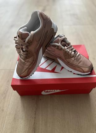 Кроссовки кожаные кроссовки кеды nike DA4263 air max metalic 24.5см 38 размер