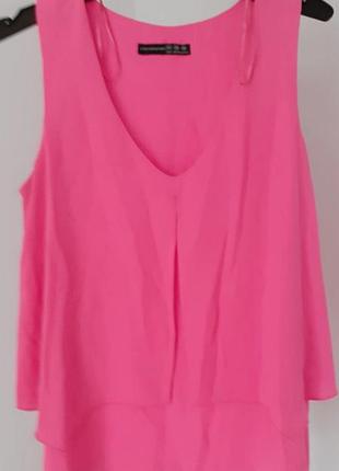 Гарненька, легенькв кофтинка