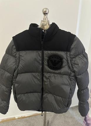 Пуховик-желетка emporio armani оригінал(50)