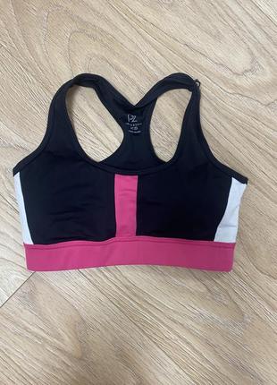 Спортивний топ