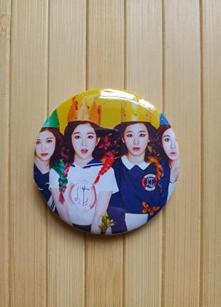 Значок ред велвет red velvet (арт 8) 5,6 см