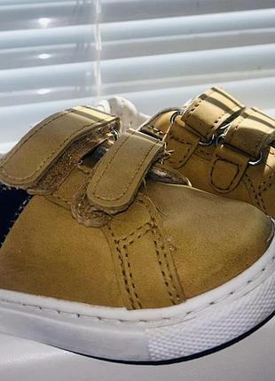 Кроссовки,кеды