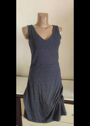 Чудова сукня