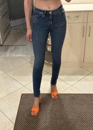 Джинсы reserved 34 р