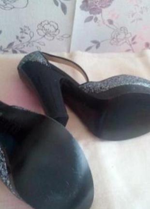 Новые гламурные босоножки 37 размер итальялия7 фото