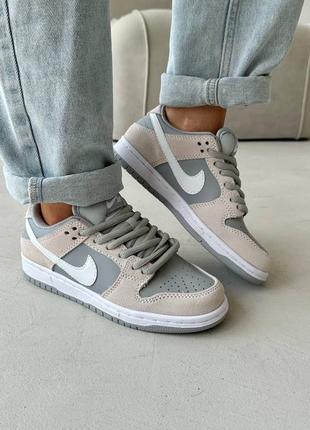 Жіночі кросівки nike