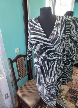 Платье 🥰🥰🥰