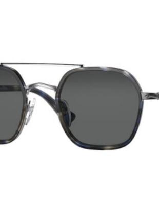 Солнцезащитные очки persol
