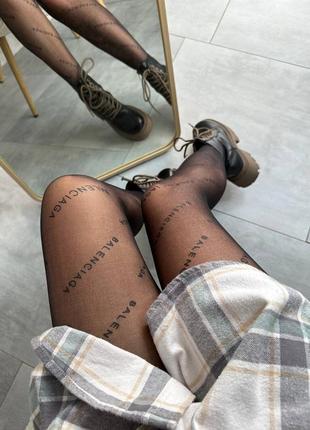 Черные колготки с логотипом в стиле balenciaga