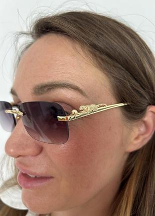 Сонцезахисні окуляри з пантерамі італія