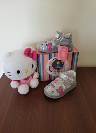 Босоножки для девочки с закрытым носиком tom.m 23