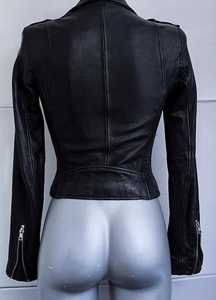 Куртка- косуха zara із натуральної шкіри чорного кольору7 фото