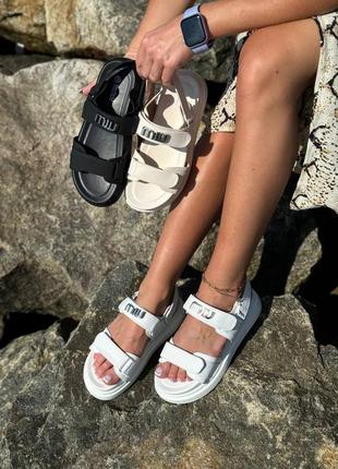Босоніжки miu miu босоножки сандали на липучках