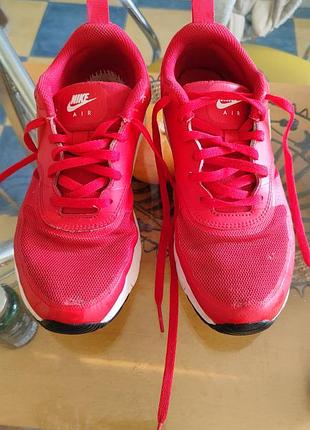 Кроссовки nike 23,5 см