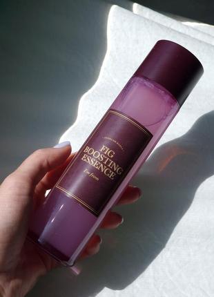 Зволожуючий тонер-есенція i'm from fig boosting essence