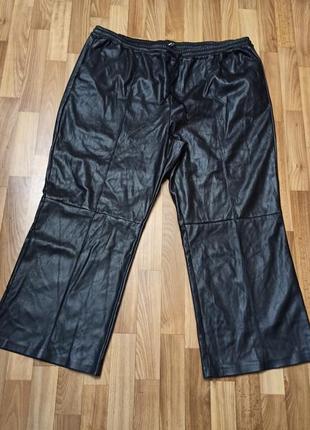 Брюки із екошкіри шкірзам великого розміру 28 стан нових
