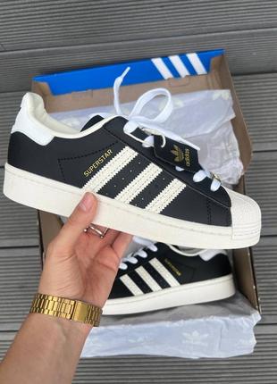 Кросівки adidas