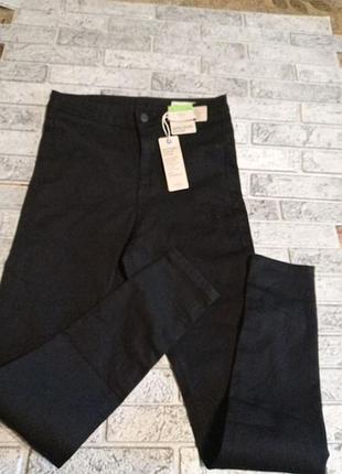 Продам новые джинсы