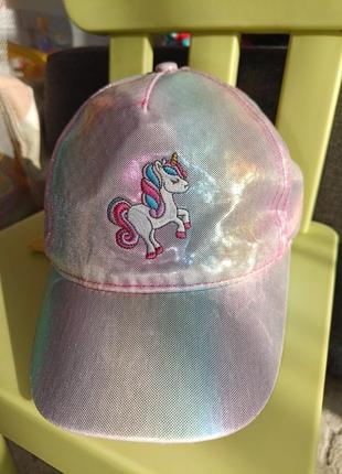 Кепка c&amp;a с единорогом радужная