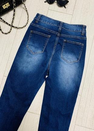 Женские джинсы скинни с рваными элементами и высокой посадкой7 фото
