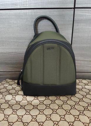Женский оригинальный маленький рюкзачок известного американского бренда dkny.