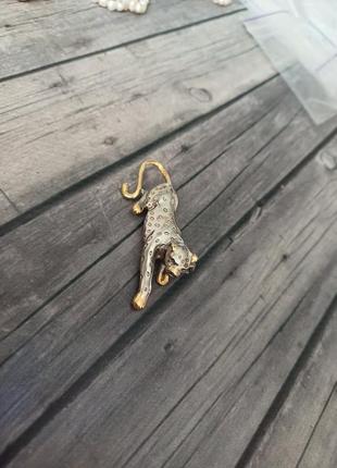 Брошка ягуар сплав