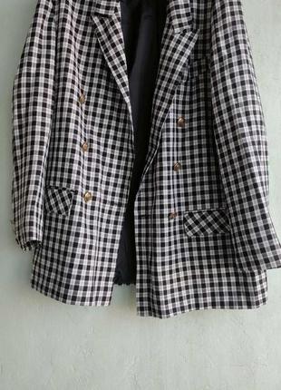 Стильний двобортний піджак, жакет білий у чорну карту 16р2 фото