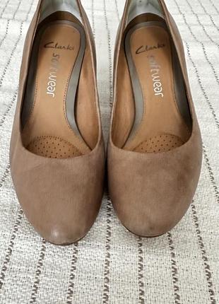 Туфли лодочки clarks из натуральной кожи