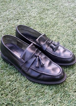 Чоловічі лофери з китичками loake brighton iconic leafer