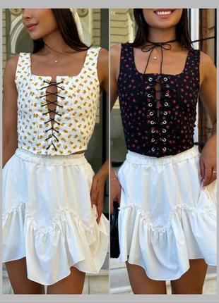 Топ - корсет на шнурівці спереду білий чорний у квіточку жіночий корсетний топик майка...