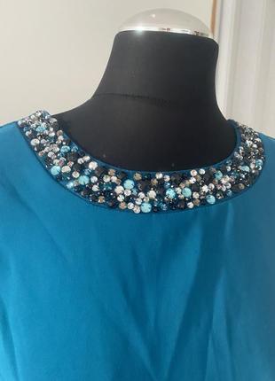 Блузка нарядная, вышитая бисером.