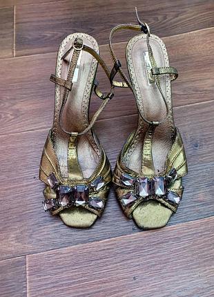 Кожаные босоножки river island 38 размер