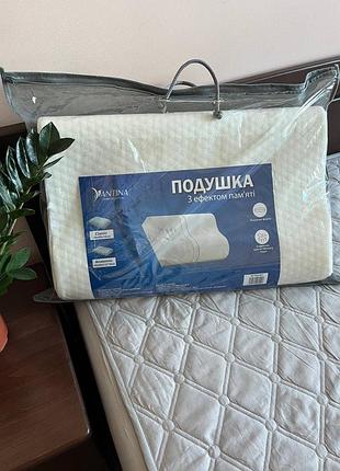 Подушка ортопедична з ефектом пам'яті зі зйомки чохлом на блискавці