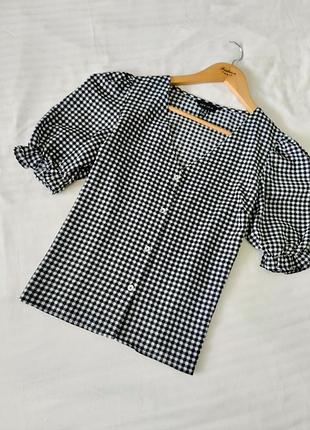 Чудова блуза в клітинку на гудзиках