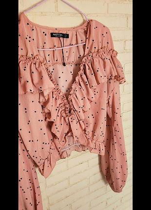 Блуза топ з рюшами nasty gal