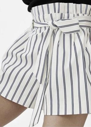 Шорти білі zara у смужку