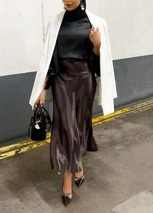 Невероятная сатиновая юбка zara в шоколадном цвете, вискоза