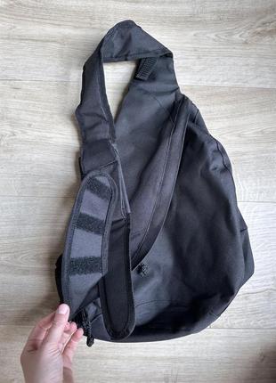 Рюкзак, черный, через одно плечо5 фото