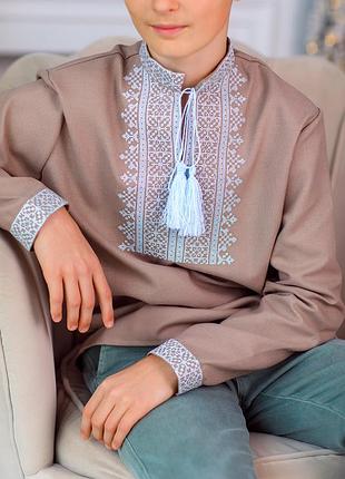 Сорочка вишиванка бежева для хлопчика,