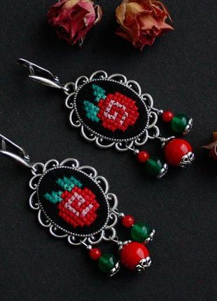 Червоні зелені сережки з коралом срібні застібки буковинські прикраси до вишиванки4 фото